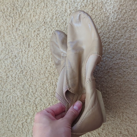 Capezio Tan Jazz Booties Size 7M - Picture 4 of 8